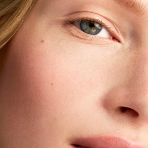 Westman Atelier blush stick Baby Cheeks | SHADE: Petal - Dusty Nude Rose - Picture 4 of 15